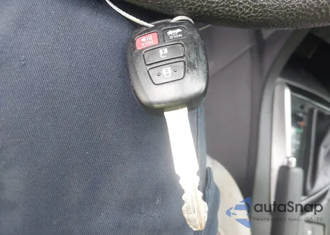 2016 Toyota Corolla Le из США, поврежденный, VIN 2T1BURHE5GC553163